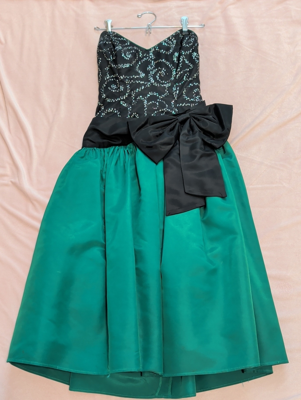 Women's Emerald Green and Black Party Dress with Bow